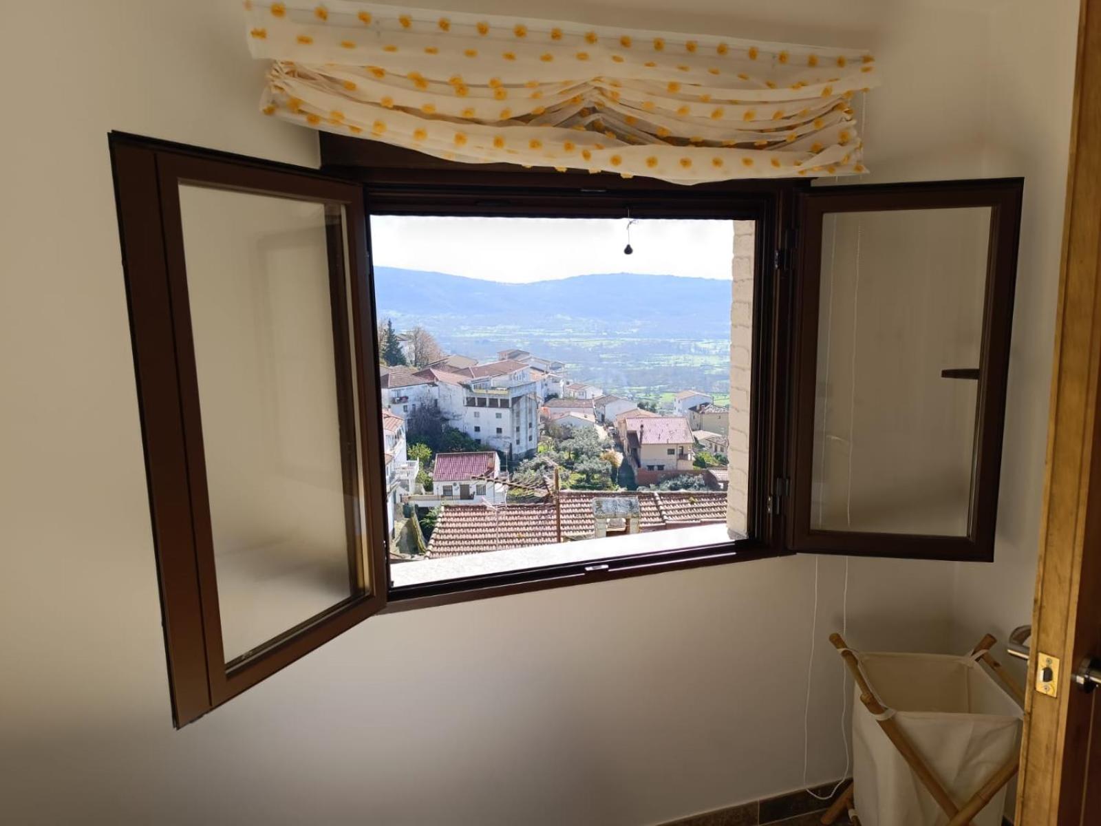 U Lagartu Daire Eljas Dış mekan fotoğraf